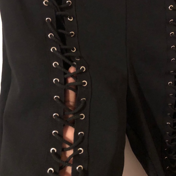 ❌🚫SOLD❌🚫Fashion Nova Black Tie Up Biker Shorts - Picture 6 of 8